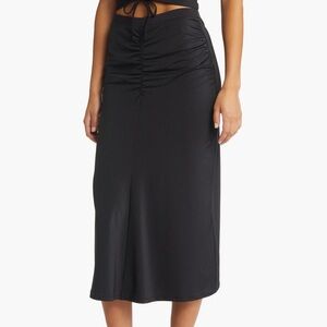Open Edit
Ruched Detail Skirt